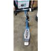 Image 2 : ELECTRIC RAZER SCOOTER W/ CHARGER - WORKING