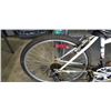 Image 2 : SILVER INFINITY BIKE