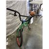 Image 2 : GREEN BMX BIKE