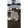 Image 2 : 4 FOLDING CHAIRS