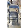 Image 3 : 7 BLACK FOLDING CHAIRS