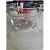 Image 2 : 2 NEW PYREX PREPWARE 2 QUART GLASS MIXING MEASURING BOWLS