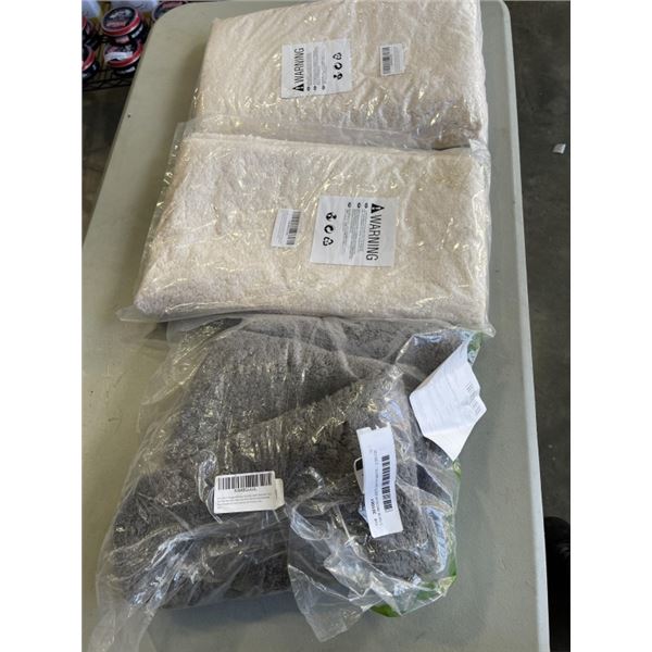 3 NEW MICROFIBER BATH MATS -  2 BEIGE AND 1 GREY 32x20IN