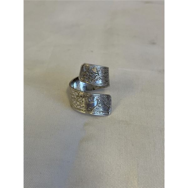 FIRST NATION NORTH WEST HAIDA STERLING SILVER WRAP RING HAND CRAFTED AND SIGNED QS
