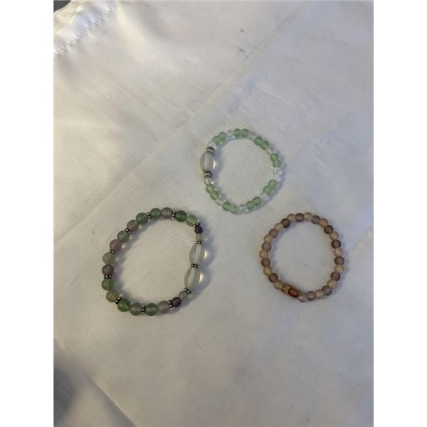 3 VINTAGE STONE BEADS BRACELETS