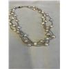 Image 2 : TRIPLE STRAND GENUINE PEARLS NECKLACE