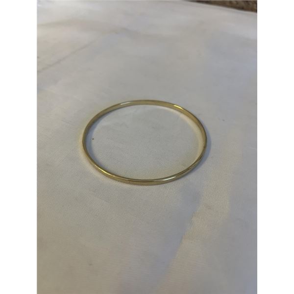 GOLD PLATED BANGLE, UNMARKED