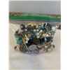 Image 2 : BAG OF MISC JEWELRY, BEADS AND PARTS