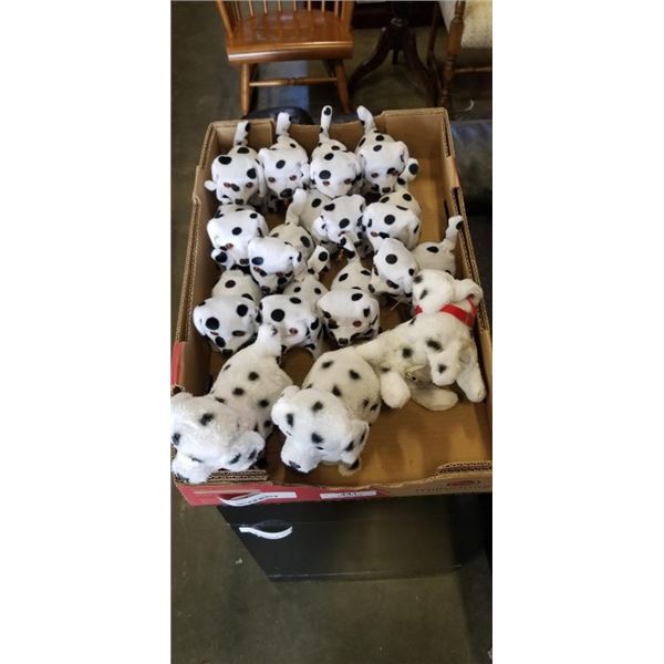 TRAY OF BATTERY OPERATED KIDS TOY DOGS