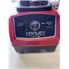 Image 2 : HARLEY PASTERNIK BLENDER, WORKING