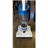 Image 2 : BISSEL VACUUM CLEANER