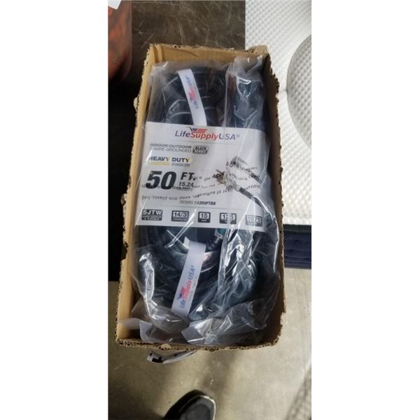 AS NEW 50FT INDOOR OUTDOOR HEAVY DUTY LIGHTED 3 WIRE GROUNDED EXTENSION CORD,BLACK, 14AWG