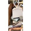 Image 3 : BOX OF BATTERY OPERATED LIGHTS, HAND BAGS AND MINI FRAMES
