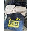 Image 1 : LOT OF ASSORTED TRAVEL BAGS - GARMET BAGS, DUFFLE, ETC