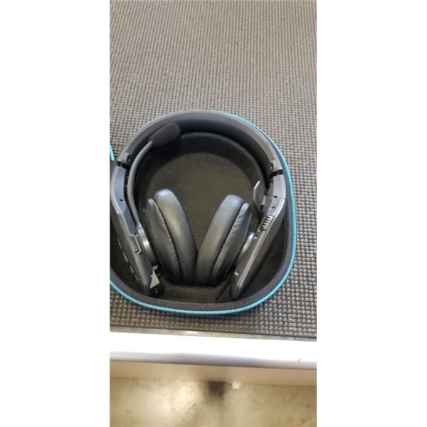 LARQ PUREVIS 2 680ML SELF CLEANING INSULATED STAINLESS STEEL WATER BOTTLE W/ SMART SENSOR - TESTED W