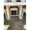 Image 3 : LIGHT OAK DINING TABLE WITH 6 CHAIRS AND EXTENSION