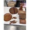Image 1 : ASSORTED WOOD BOXES AND CARVED ITEMS