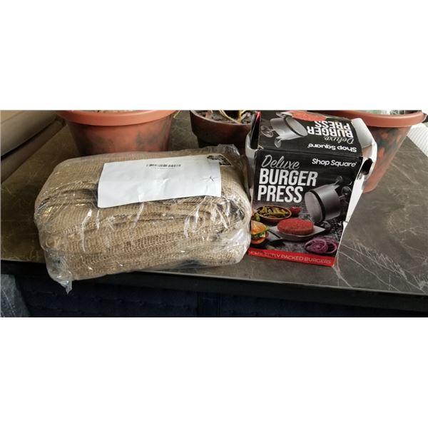 BURGER PRESS ANBD BURLAP BAGS