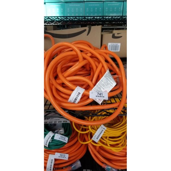 AS NEW 100FT INDOOR OUTDOOR HEAVY DUTY LIGHTED 3 WIRE GROUNDED EXTENSION CORD,ORANGE, 10AWG