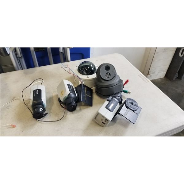 3 PHILIPS AND 1 FALCO DIGITAL CAMERAS FOR SECURITY.