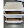 Image 3 : PAIR OF WHITE OAK NIGHTSTANDS