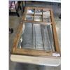 Image 2 : VINTAGE WINDOW PANE W/ MIRRORS INSERTED 24x42"