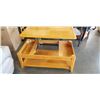 Image 4 : OAK LIFT TOP COFFEE TABLE W/ STORAGE