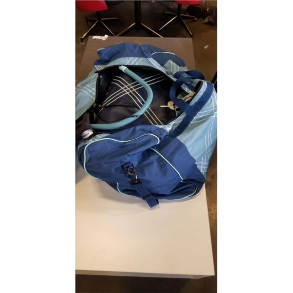 EDDIE BAUER INFLATABLE PADDLE BOARD IN CARRY BAG WITH ACESSORIES