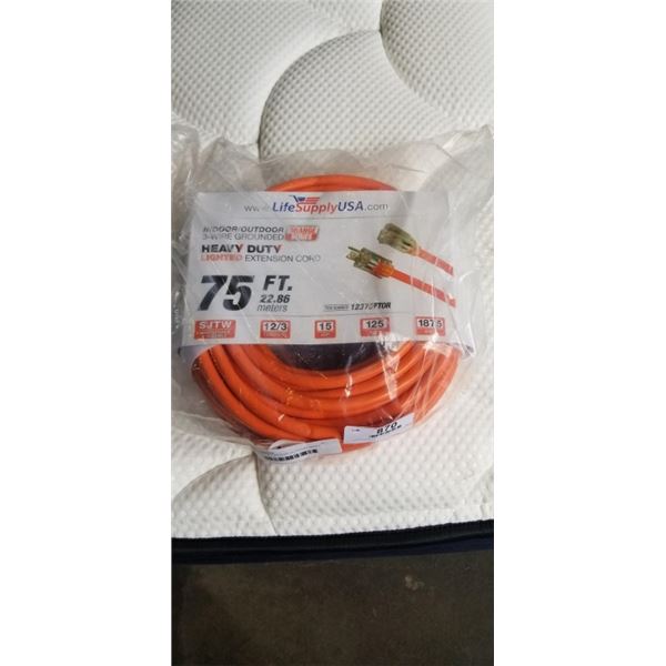 AS NEW 75FT INDOOR OUTDOOR HEAVY DUTY LIGHTED 3 WIRE GROUNDED EXTENSION CORD,ORANGE, 12AWG