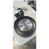 Image 2 : I ROBOT ROOMBA J7 WORKING WITH CHARGING DOCK