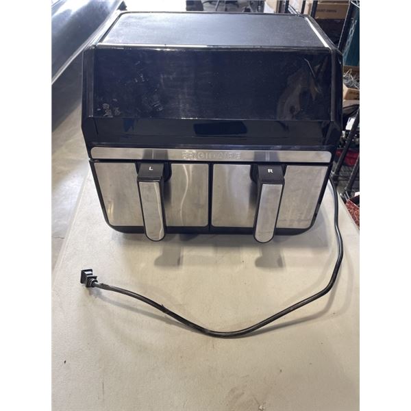 FRIGIDAIRE DUAL BASKET AIR FRYER WORKING