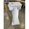 Image 4 : DECORATIVE PILLAR