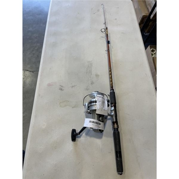 VINTAGE DAIWA 275B FLY REEL