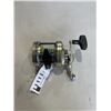 Image 4 : ABU GARCIA AMBASSADO LEVEL WIND GOLD FISHING REEL