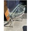 Image 3 : GLASS TOP HALL TABLE