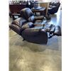 Image 4 : BROWN STITCHED LEATHER POWER RECLINING LOVESEAT, WORKING IN GOOD CONDITION