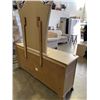 Image 7 : AHSLEY FURNITURE DRESSER AND MIRROR