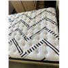 Image 4 : NEW QUEENSIZE SERTA PERFECT SLEEPER ELITE MATTRESS