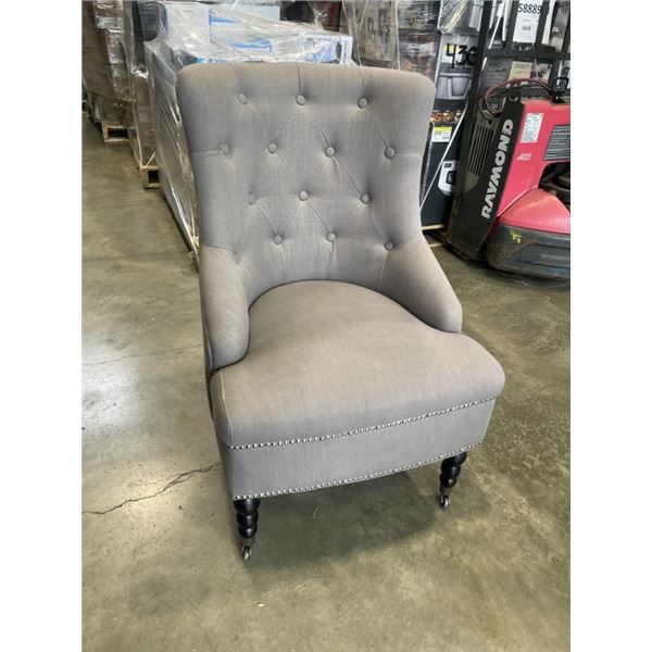 GREY TUFTED ACCENT CHAIR