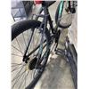 Image 5 : HYPER ALUMINUM 27.5 MOUNTAIN BIKE