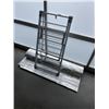 Image 1 : ROLL OF INSULATION AND FOLDING CLOTHES DRYING RACK