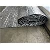 Image 5 : ROLL OF INSULATION AND FOLDING CLOTHES DRYING RACK
