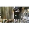 Image 18 : SPECIFIC MECHANICAL SYSTEMS 50 HL BREWHOUSE. MADE IN VICTORIA. INC 4 TANKS. ANALOG CONTROLS.
