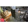 Image 28 : SPECIFIC MECHANICAL SYSTEMS 50 HL BREWHOUSE. MADE IN VICTORIA. INC 4 TANKS. ANALOG CONTROLS.