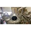 Image 6 : SPECIFIC MECHANICAL SYSTEMS 50 HL BREWHOUSE. MADE IN VICTORIA. INC 4 TANKS. ANALOG CONTROLS.