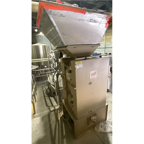 HDP BREWING SYSTEMS 4 ROLLER MALT MILL. 3 HP, DR 10-10 WITH CONTROLS. BUYER TO REMOVE.