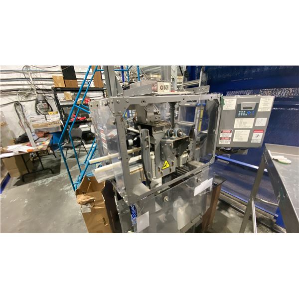 MUMM PRODUCTS 3500-U111. 6 PACK RING APPLICATOR MODEL 350.