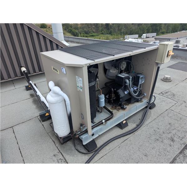 CHANDLER CHILLER MODEL HDT1000M6FC SERIAL T12G04580