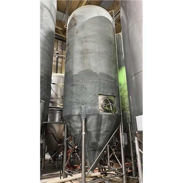 150 HL JACKETED FERMENTATION TANK. REQUIRES PROFESSIONAL TO REMOVE