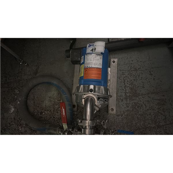 GOULDS PORTABLE TRANSFER PUMP MODEL NPF 1". HAS BEEN USED FOR TANK CLEANING. WITH LENZE CONTROLLER.
